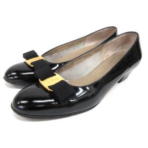 ヴァラリボン エナメルパンプス 6.5 B ブラック