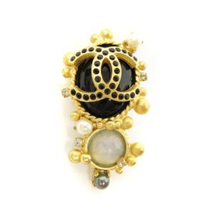 CHANEL ココマーク ピアス ラインストーン ゴールド