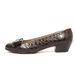 Salvatore Ferragamo ヴァラ パンプス ヒール クロコ 型押し レザー イタリア製 ブラウン 6B ECR16