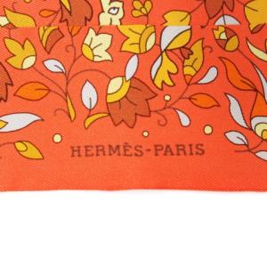 HERMES 美品 ツイリー スカーフ フラワー アニマル 総柄 シルク 100％ フランス製 オレンジ