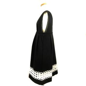 Chesty 17AW ワンピース ノースリーブ 深Vネック ひざ丈 裾レース 黒 ブラック 0 SM0