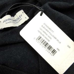 JOHN SMEDLEY タグ付き ニット セーター 薄手 長袖 Vネック ヘップバーンスモーク メリノウール100% 無地 イギリス製 ダークグレー
