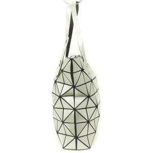 BAOBAO ISSEY MIYAKE CARTON ハンドバッグ トート エナメル グレー