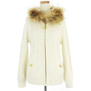 ケーブルニットカーディガン オフホワイト