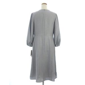 Leilian 近年モデル プリーツデザインワンピース 七分袖 ひざ丈 ウール ライトグレー 9