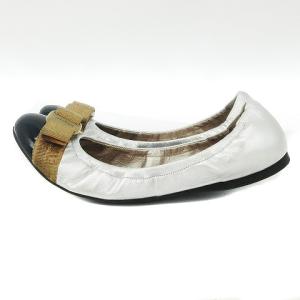 Salvatore Ferragamo バレエシューズ ヴァラリボン パテントレザー切替 シルバー 4 ブラック
