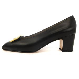 Salvatore Ferragamo CABIRIA スクエアトゥレザーパンプス 7D ブラック