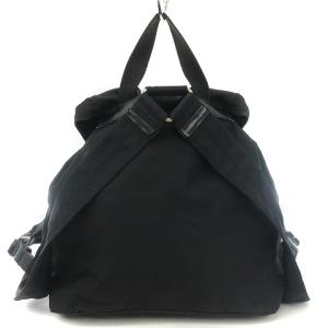 PRADA ナイロンバックパック 三角プレート 黒