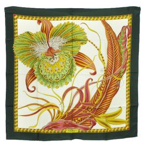 Salvatore Ferragamo スカーフ 大柄 大判 花 フラワー シルク100％ 緑 グリーン