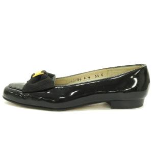 Salvatore Ferragamo ヴァラ リボン パンプス ローファー ローヒール パテントレザー ブラック 5.5  IBO24