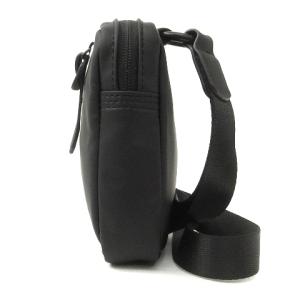 DIESEL 美品 ポーチ ショルダーバッグ ロゴ プリント X06265 P1705 T8013 黒 ブラック 鞄