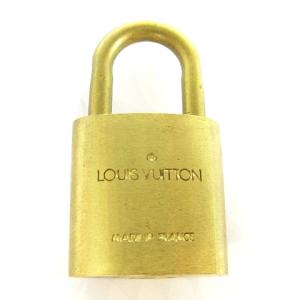 LOUIS VUITTON カデナ パドロック 南京錠 鍵 小物 ロゴ刻印 ゴールドカラー GY13