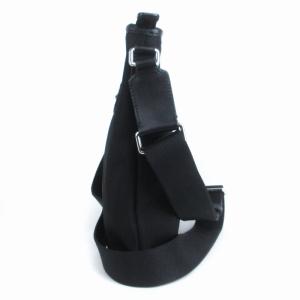 BALLY ショルダーバッグ クロスボディ 斜め掛け ナイロン ロゴ プレート ブラック