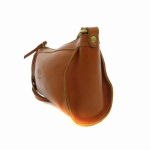 IL BISONTE レザーショルダーバッグ 斜め掛け クロスボディ コンパクト ロゴ刻印 茶 ブラウン