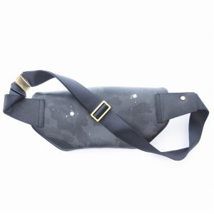 GENTIL BANDIT ボディバッグ ショルダー 鞄 ファスナー開閉 ペイント 迷彩 黒 ブラック