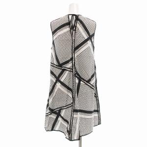 MSGM 美品 ワンピース ノースリーブ 総柄 40 M 白 ホワイト 黒 ブラック