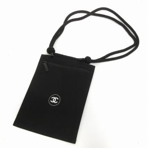 CHANEL BEAUTE ラコレクション パスポートホルダー ショルダーポーチ 黒 ブラック 鞄