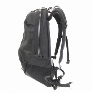 ARC’TERYX Arro 22 リュックサック 24016 ブラック
