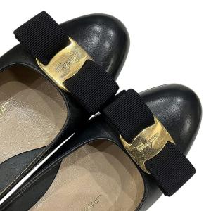 Salvatore Ferragamo パンプス ヴァラ レザー ローヒール 6.5 24cm ダークネイビー GY14