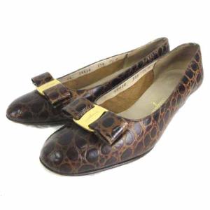 ヴァラリボンクロコダイル柄パンプス ブラウン