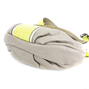 MARC by MARC JACOBS ショルダーバッグ レザー 型押し グレージュ