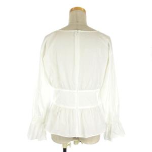 BLUE LABEL CRESTBRIDGE レースアップ長袖カットソーブラウス 38 ホワイト