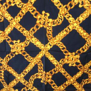 CHANEL スカーフ ゴールドチェーン柄 ココマーク シルク 大判 ネイビー