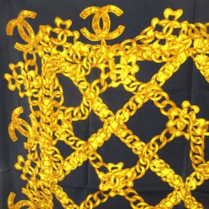 CHANEL スカーフ ゴールドチェーン柄 ココマーク シルク 大判 ネイビー