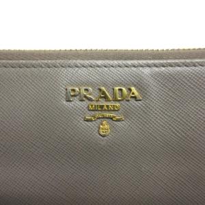 PRADA 長財布 ロングウォレット ラウンドファスナー 小銭入れ 札入れ ロゴ レザー ブラウン系 AA