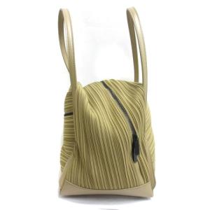 PLEATS PLEASE ISSEY MIYAKE プリーツ ショルダーバッグ ナイロン ベージュ