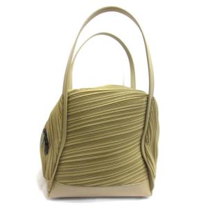 PLEATS PLEASE ISSEY MIYAKE プリーツ ショルダーバッグ ナイロン ベージュ
