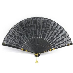 扇子 ロゴ総柄 マカダムチャーム付き ブラック