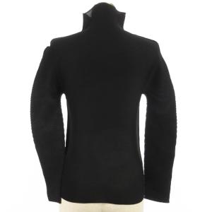 me ISSEY MIYAKE ストレッチプリーツ カットソー ブラック