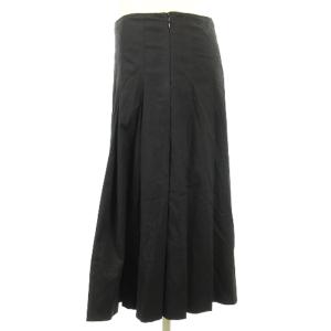 miumiu タック フレア スカート ひざ丈 ブラック 40 AA GY09
