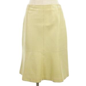 04A ラムレザー スカート ひざ丈 ロゴプレート フランス製 アイボリー 38