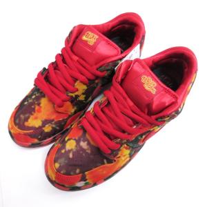 NIKE SB ×The Wizard of Oz DUNK LOW スニーカー FZ1291-600