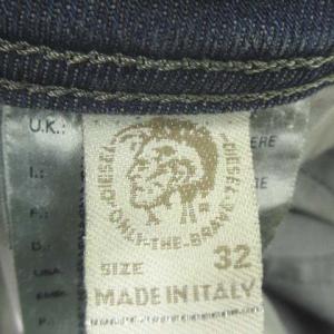 DIESEL ヴィンテージ加工スリムテーパードデニムパンツ カーキ