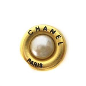 CHANEL 94P パール イヤリング ラウンド ゴールドカラー アクセサリー WY