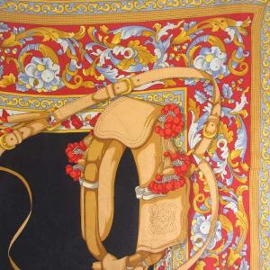 LOEWE スカーフ 大判 シルク100％ 総柄 ベルト柄 マルチカラー GY01