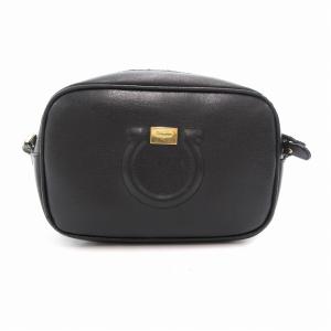 ショルダーバッグ ガンチーニロゴ ロゴプレート 黒 ブラック AA