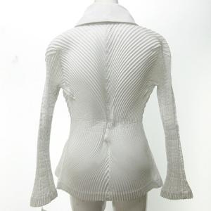 ISSEY MIYAKE 16AW 3D スチーム プリーツ ストレッチ ジャケット ホワイト
