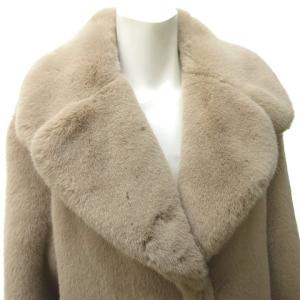 Chesty molliolli 20K903. ショート エコファー コート ジャケット ピンクベージュ 0 ECR15