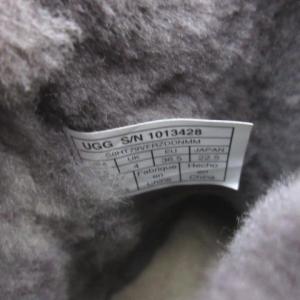 UGG australia 1013428 ムートン ブーツ グレー 灰 アミ ショート シープスキン 22.5cm
