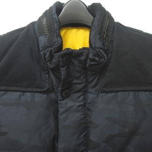 EMPORIO ARMANI JEANS カモ柄 ダウンベスト ジャケット 国内正規品 ネイビー