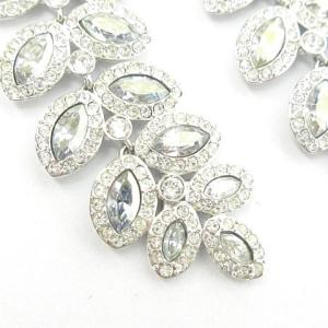 SWAROVSKI BARON バロン ロング イヤリング クリップタイプ アクセサリー リーフ クリスタル ラインストーン シルバーカラー 0318