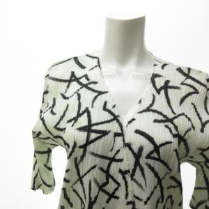 PLEATS PLEASE ISSEY MIYAKE 近年 ISSEY MIYAKE カーディガン 総柄 半袖 PP91-J0757 ホワイト ブラック