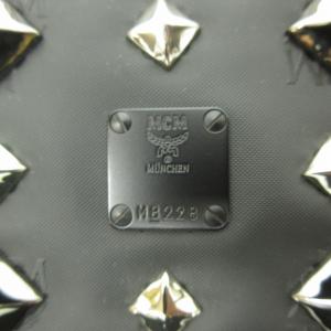 MCM クラッチバッグ ヴィセトス柄 スタッズ ロゴグラム 黒 ブラック 0826