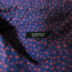 BURBERRY BLACK LABEL カジュアルシャツ 小花柄 総柄 ロゴ刺? 紺 赤 系 ネイビー レッド 3 約Lサイズ 0602