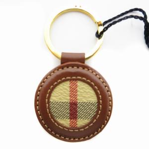 BURBERRY ノバチェックキーリング アクセサリー ゴールド金具  ブラウン