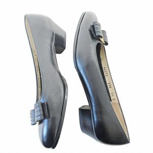 Salvatore Ferragamo ヴァラ リボン パンプス レザー チャンキーヒール 5.5 22.5cm ブラック 黒 0225 IBO65